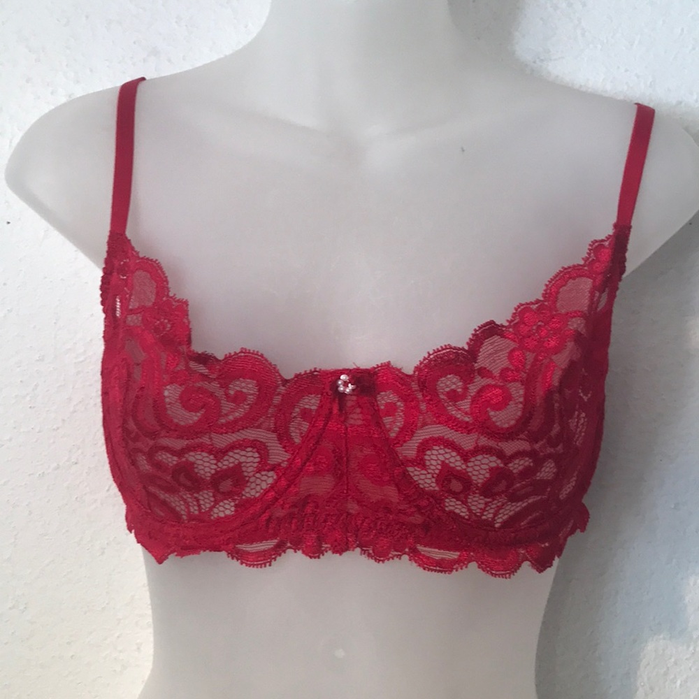 NORDSTROM INTIMATES red lace bra 38C great cond